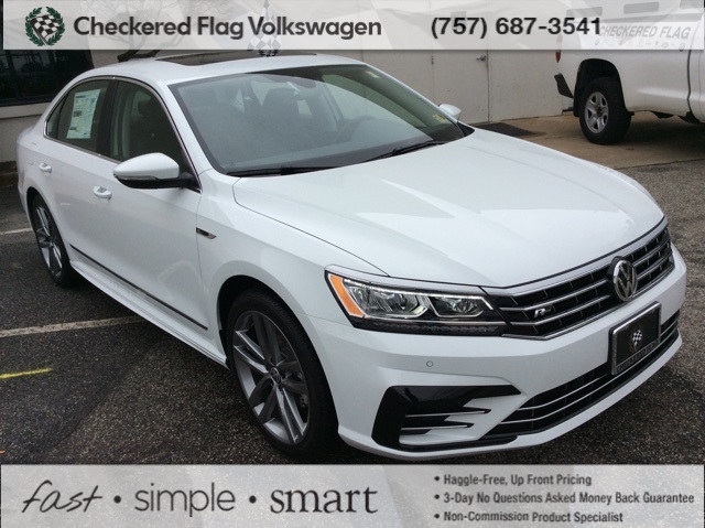 New 2019 Volkswagen Passat 2 0T SE R Line 4D Sedan in Virginia Beach